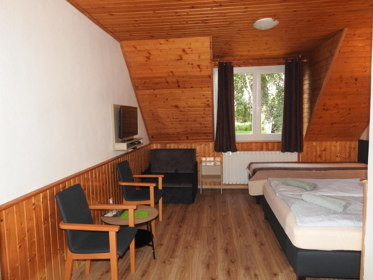 Hotel Mátraszentimre Panzió Exterior foto