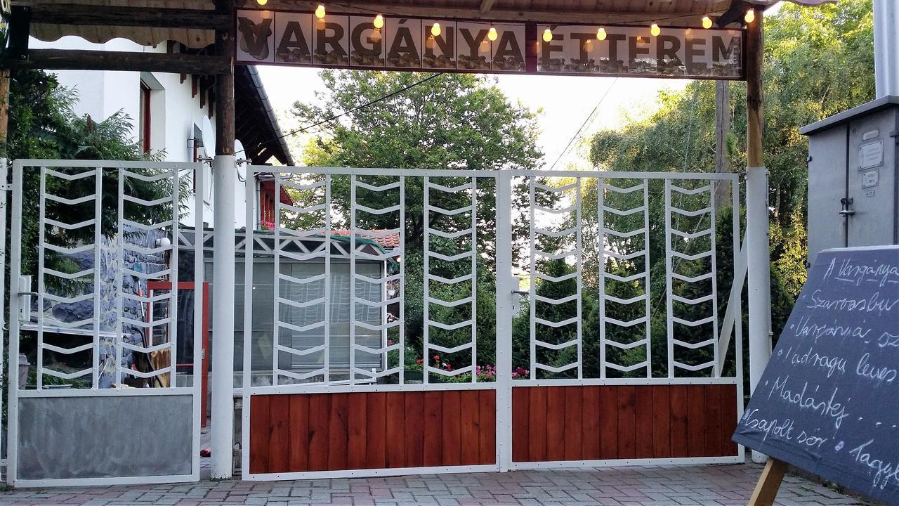 Hotel Mátraszentimre Panzió Exterior foto